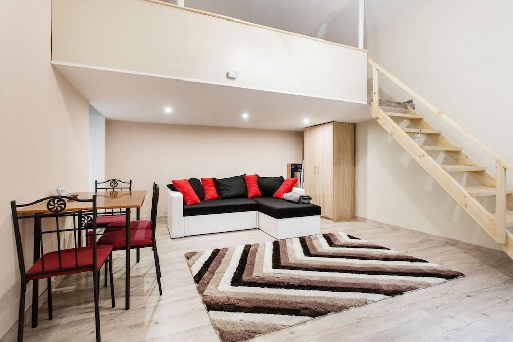Akacfa Holiday Apartments Budapest Exterior photo