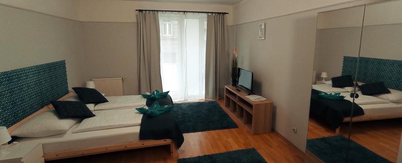 Akacfa Holiday Apartments Budapest Exterior photo